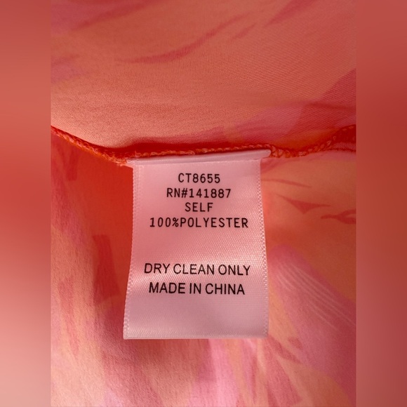 TCEC Print Long Sleeve Mock Neck Blouse Size L NWT - Picture 3 of 6